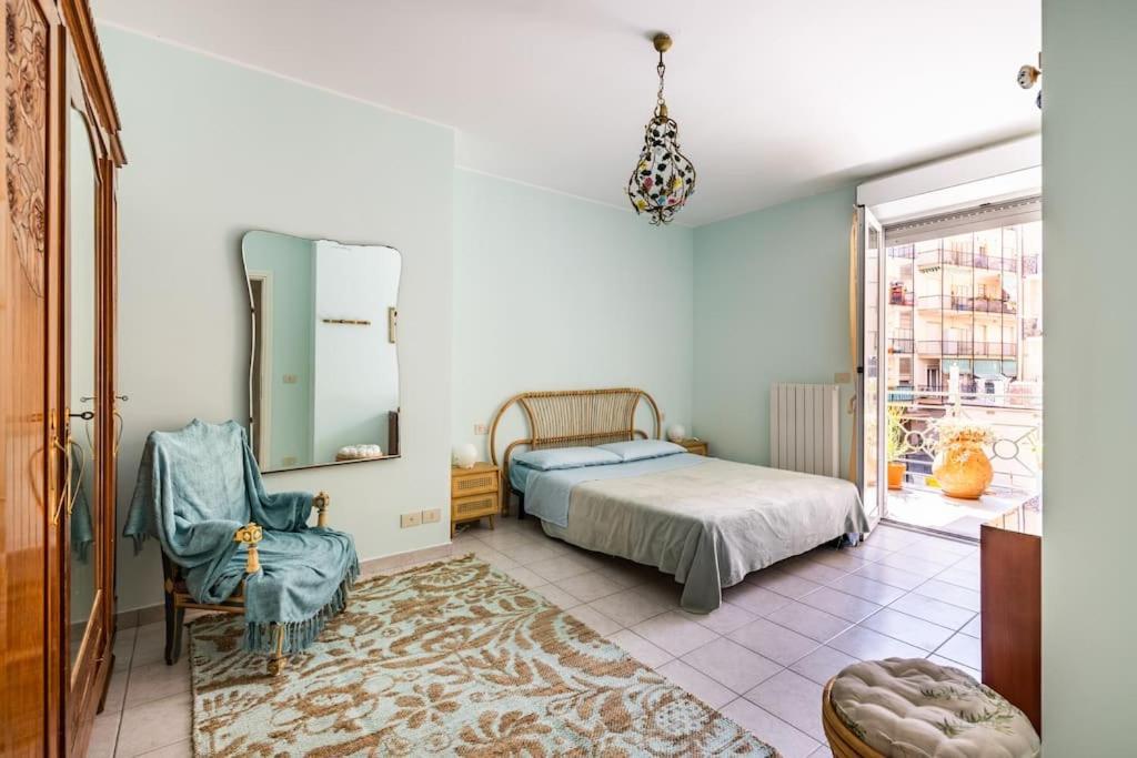 Centrale Vicino Spiagge E Ciclabile + Box-Auto ! Apartment Arma di Taggia Bagian luar foto